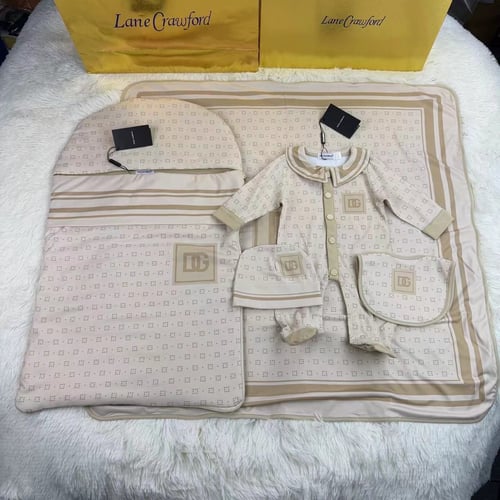 Newborn set