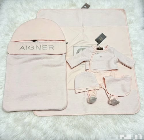 Newborn set