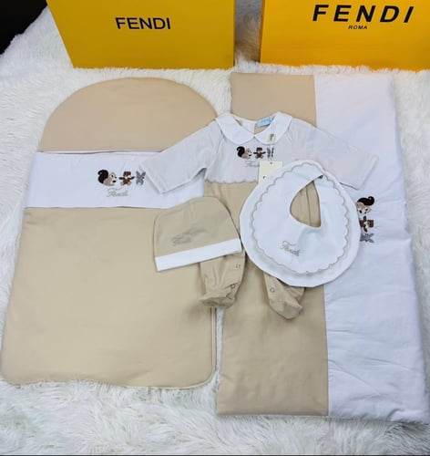 Newborn set