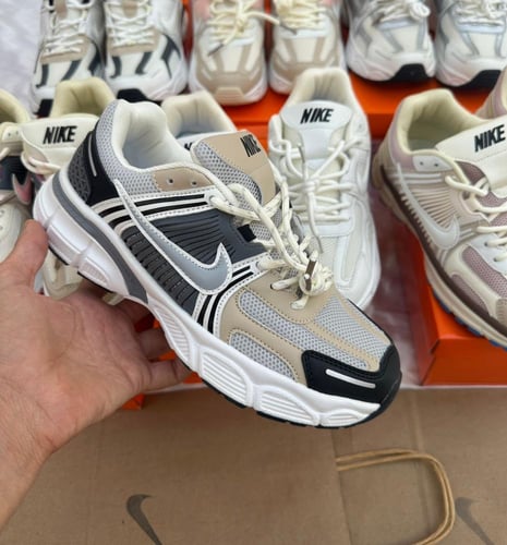 احذية سبورت شـوزات نـايك من متجر جوهره