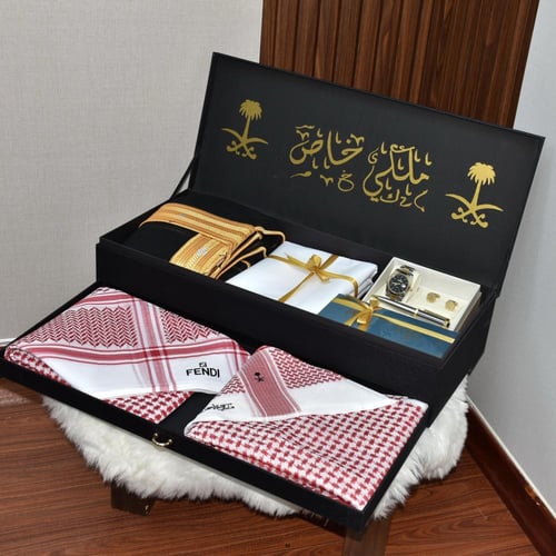 طقم الفاخر رجالي من متجر جوهره