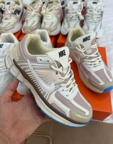 احذية سبورت شـوزات نـايك من متجر جوهره