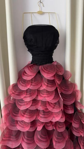 فستان سهره اللون اسود على فوشي من متجر جوهره MN