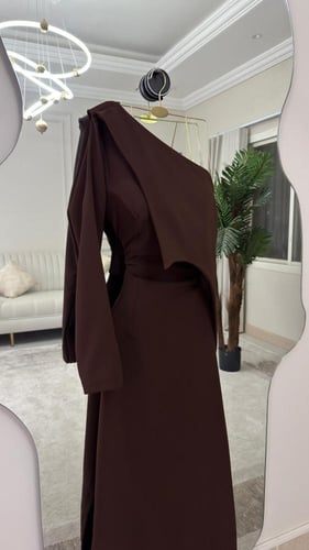 فستان سهره اللون عنابي بني اسود باربي من متجر حوهر...