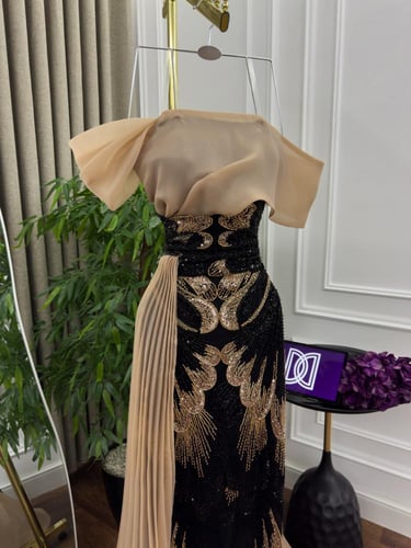 فستان سهره اللون بني كلفه تطريز خرزوجازاربليسا من...