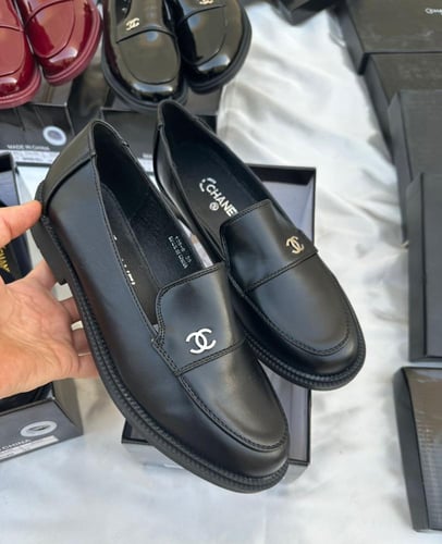 احذية مريحة شـانيل من متجر جوهره