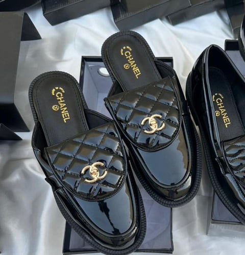 احذية مريحة شـانيل من متجر جوهره