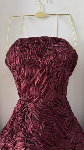 فستان سهره اللون برغندي من متجر جوهره MN