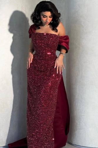 فستان زيتي فخم برغندي عميق موف رقيق