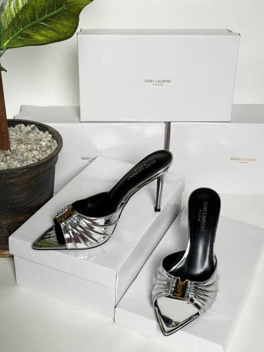 احذية كعب سان لوران من متجر جوهره