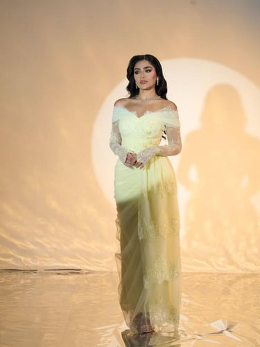 فستان سهره اللون ليموني خامه تل مطرزه كبيوتر وفصوص...