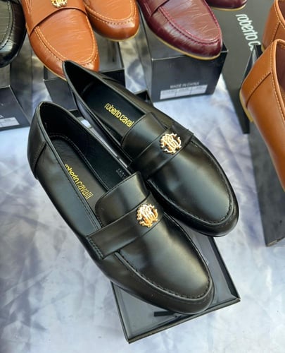 احذية مريحة روبوتو كافالي من متجر جوهره