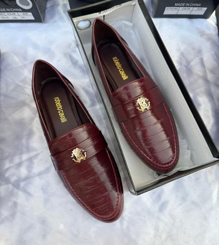 احذية مريحة روبوتو كافالي من متجر جوهره