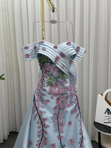 فستان سهره سماوي فخم تطريز راقي الخامه ميكادو من م...