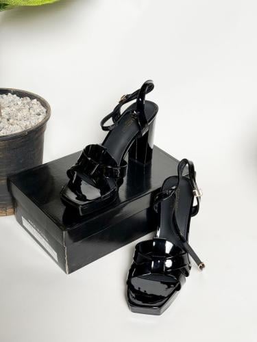 احذية كعب سان لوران من متجر جوهره