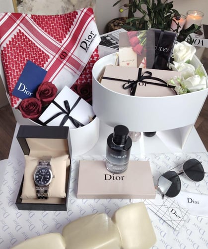 طقم الفاخر رجالي من متجر جوهره