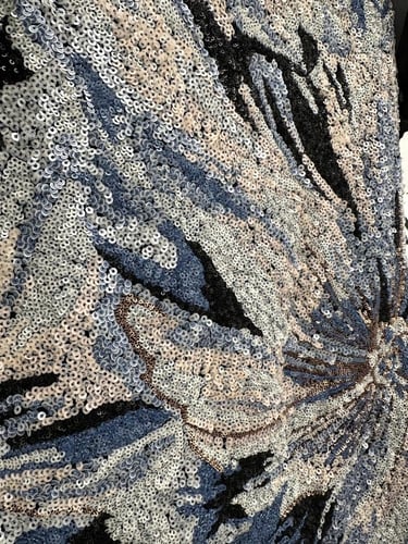 فستان سـهرة الخامة ترتر شك كامل مع جاكت جزار ناعم...