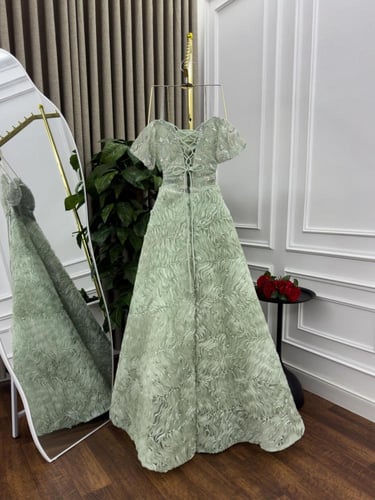 فستان سهره اللون اخضر MN