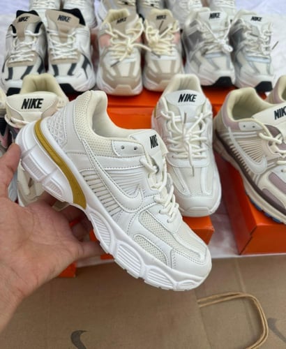 احذية سبورت شـوزات نـايك من متجر جوهره