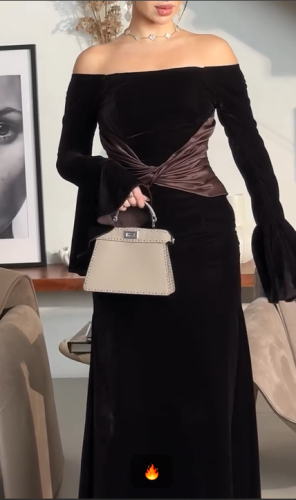 فستان سهره اللون بني و اسود مخمل وجوخ تفته من متجر...