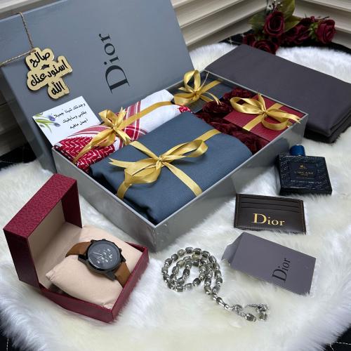 طقم الفاخر رجالي من متجر جوهره