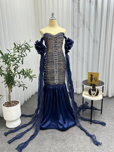 قستان سهره الالوان كحلي واسود الخامه باربي تفته لم...