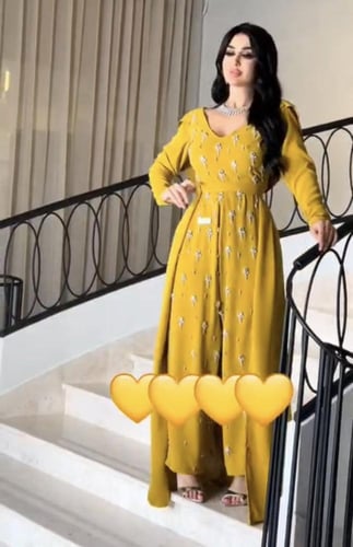 جمبسوت كموني مطرز خامه باربي