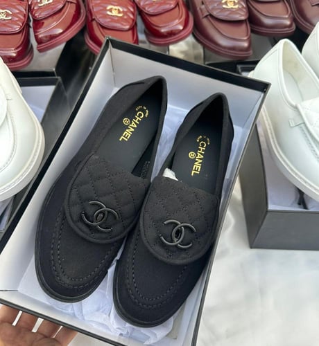 احذية كعـب شـانيل من متجر جوهره