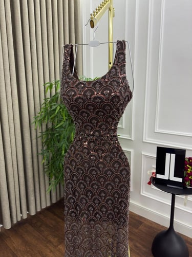 فستان سهره اللون بني كلفه سهره شك بطانه باربي من م...