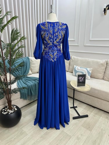 فستان سهره اللون عودي الخامه جورجيت +تطريز يدوي را...