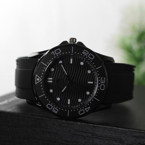 ساعة رجالية اصلية ماركة LOCASSE