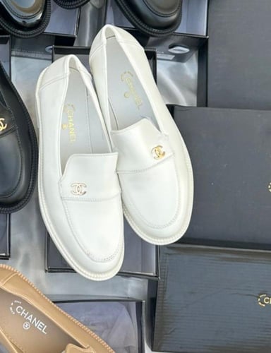 احذية مريحة شـانيل من متجر جوهره