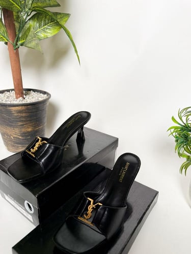 احذية كعب سان لوران من متجر جوهره