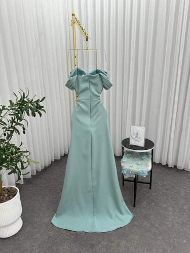 فستان سهره سماوي الخامه باربي كلفه تطريز موردة من...