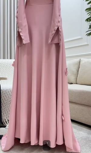 فستان سهره اللونه لحمي و عنابي خامه باربي من متجر...