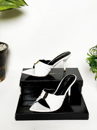 احذية كعب سان لوران من متجر جوهره