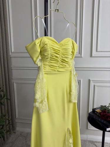 فستان اصفر بكلفه تفته و باربي راقي درجه اولى