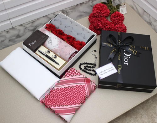 طقم الفاخر رجالي من متجر جوهره