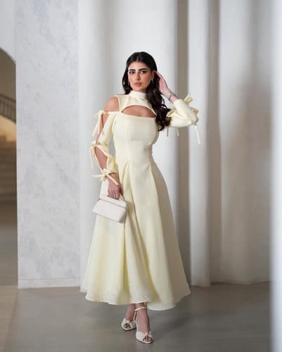 فستان ميدي ناعم وردي و اصفر و احمر من متجر جوهره