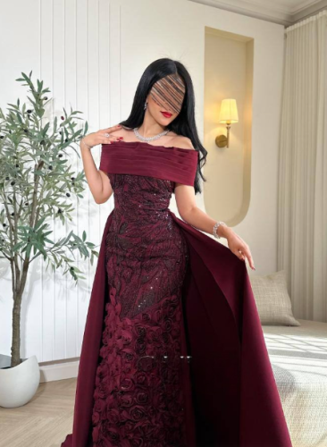 فستان سهره اللون برغندي ورد وخرز وميكادو من متجر ج...