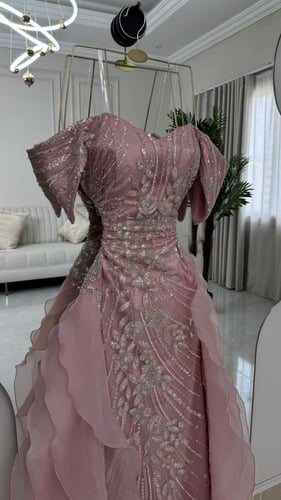 فستان سهره ملكي فخم سماوي و تيفاني خرز من متجر جوه...