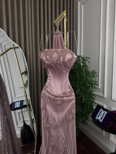 فستان سهره اللون اصفر كلفه تطريز من متجر جوهره D