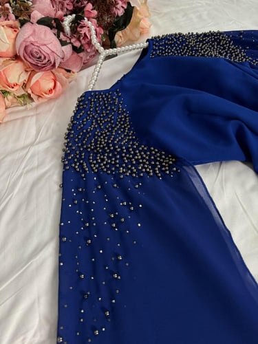 فستان شهد الشمري