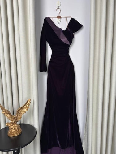 فستان سهره اللون ليلكي خامه مخمل كوري شانطون بطانه...