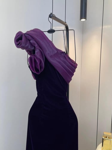 فستان سهره اللون ليلكي مخمل كوري من متجر جوهره MN