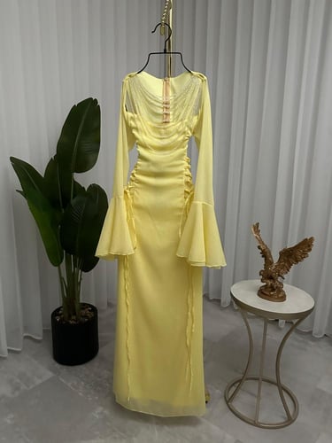 فستانك الاصفر و الرمادي للعيد