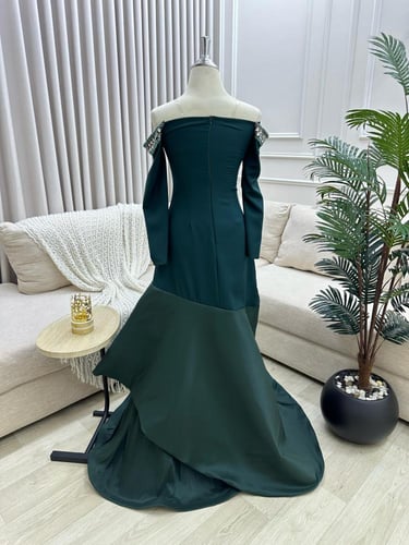 فستان سهره اللون اخضر الخـامة باربي ميكادو تطريز ر...