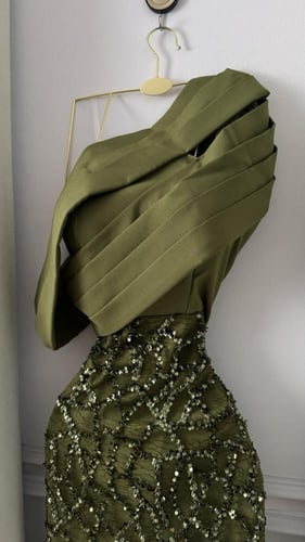 فستان سهره اللون زيتي باربي كلفه شكمن متجر جوهره B...