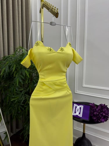 فستان سهره اللون اصفر الخامه باربي وذيل جازار D