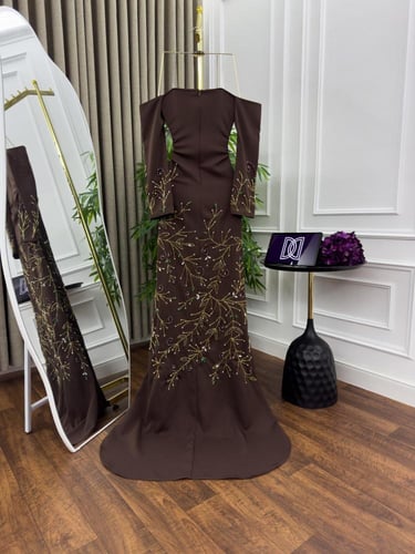 فستان سهره بني تطريز يدوي راقي الخامه باربي